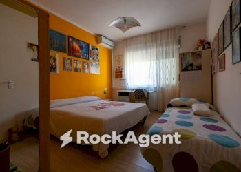 Camera da letto - Quadrilocale via Bezzecca, 71, Catanzaro - foto 20