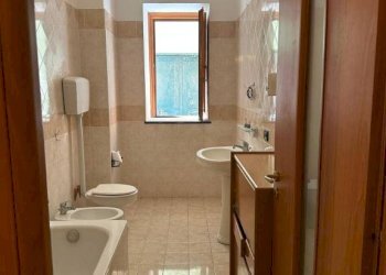 Bagno - Trilocale corso Vittorio Emanuele II, 233, Nocera Inferiore - foto 18
