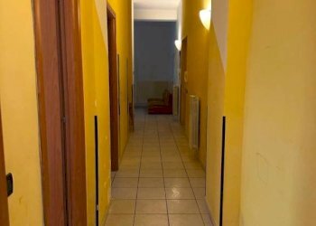 Corridoio - Trilocale corso Vittorio Emanuele II, 233, Nocera Inferiore - foto 26