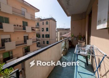 Balcone - Appartamento via Leonardo Gallucci, Catanzaro - foto 10