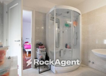 Bagno - Four-room apartment via Madonna della Neve, 5, Bergamo - photo 15