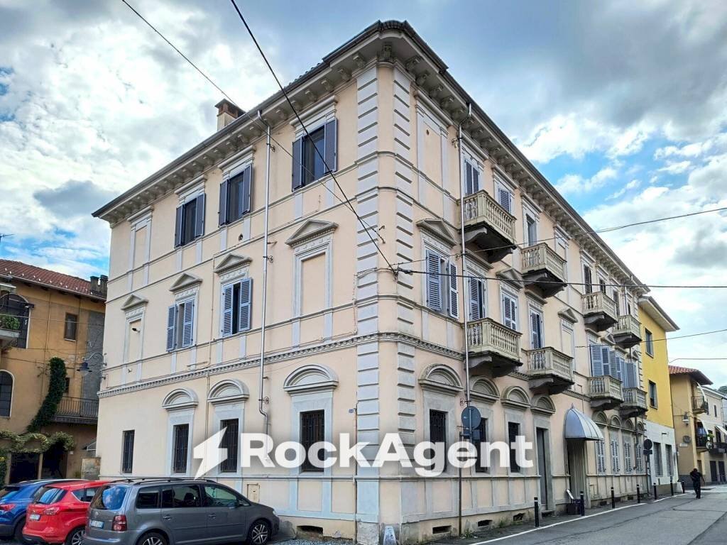 Facciata - Altro via Carlo Dellanegra, Serravalle Sesia - foto 2