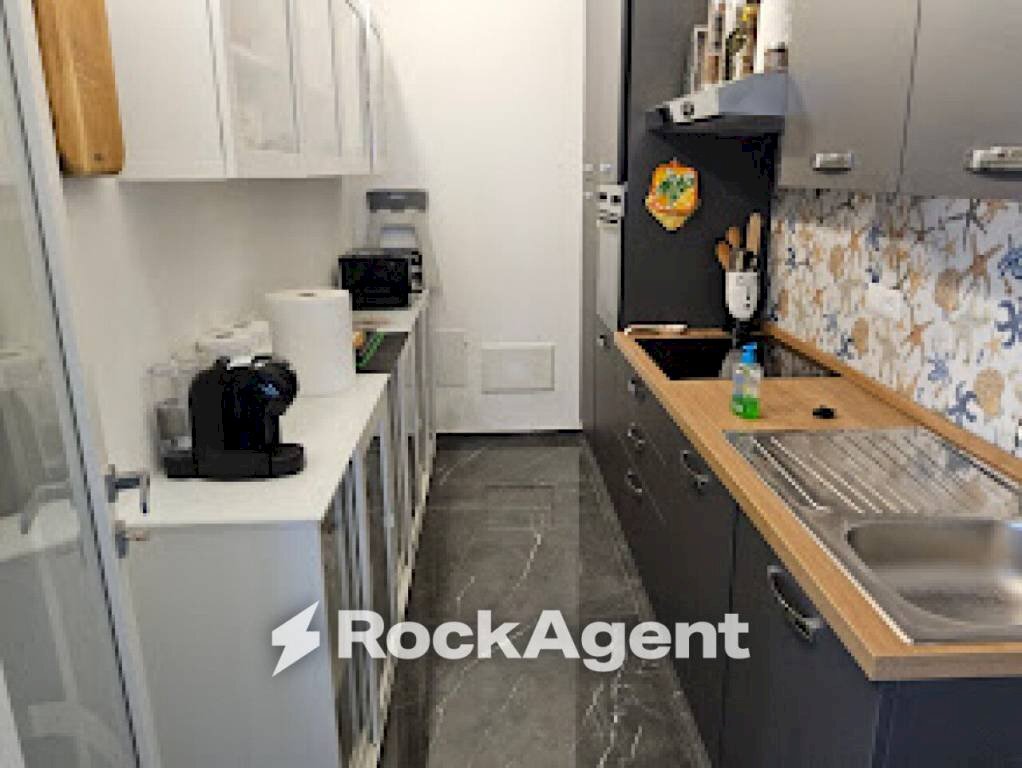 Cucina - Appartamento via Nazionale, 7, Monasterace - foto 3