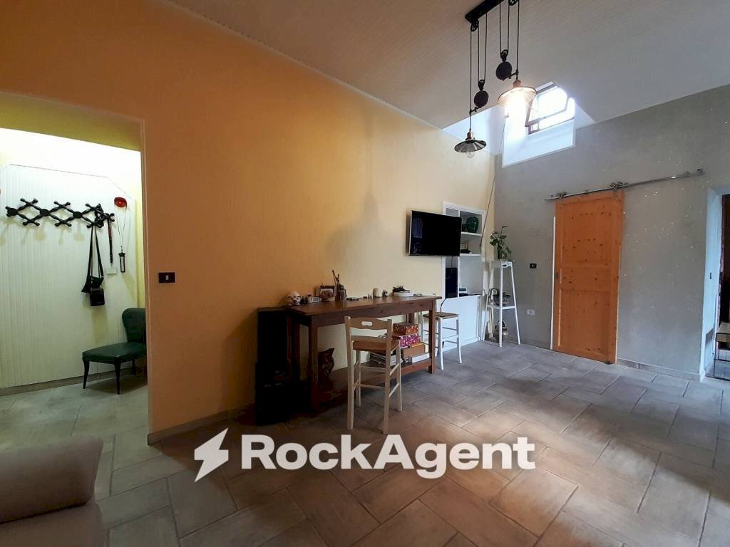 Salone - Appartamento via Roma, 34, Acquapendente - foto 3