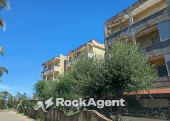 Zona - Office contrada Colamaio, Pizzo - photo 9