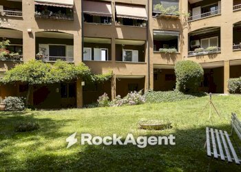 Facciata - Trilocale via San Lanfranco Beccari, 62, Pavia - foto 2