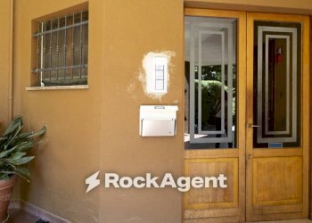 Ascensori - Trilocale via San Lanfranco Beccari, 62, Pavia - foto 3