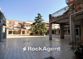 Zona - Trilocale via Santi Bonaccorsi, 6, Aci Catena - foto 4