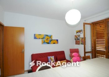 Camera da letto - Trilocale via Santi Bonaccorsi, 6, Aci Catena - foto 23