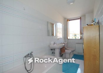 Bagno - Trilocale via Santi Bonaccorsi, 6, Aci Catena - foto 29