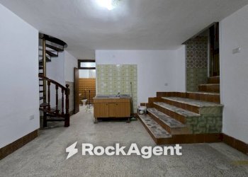 Cantina - Casa indipendente via Giuseppe Parini, 10, Ruffano - foto 6
