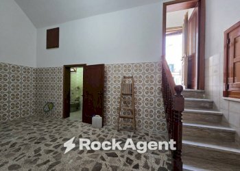 Interno palazzo - Casa indipendente via Giuseppe Parini, 10, Ruffano - foto 9