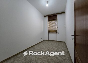 Camera da letto - Casa indipendente via Giuseppe Parini, 10, Ruffano - foto 16