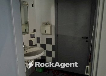Bagno - Ufficio via Pietro Verri, 1, Mantova - foto 15