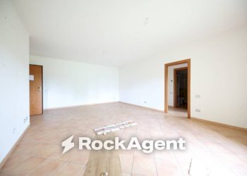 Cucina - Trilocale via Tortona, 84, Alessandria - foto 5