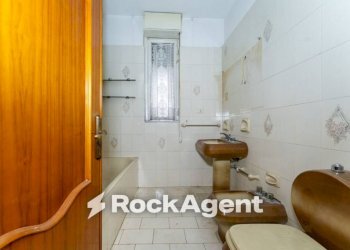Bagno - Quadrilocale Villaggio Sant'Agata Zona A, 9, Catania - foto 14