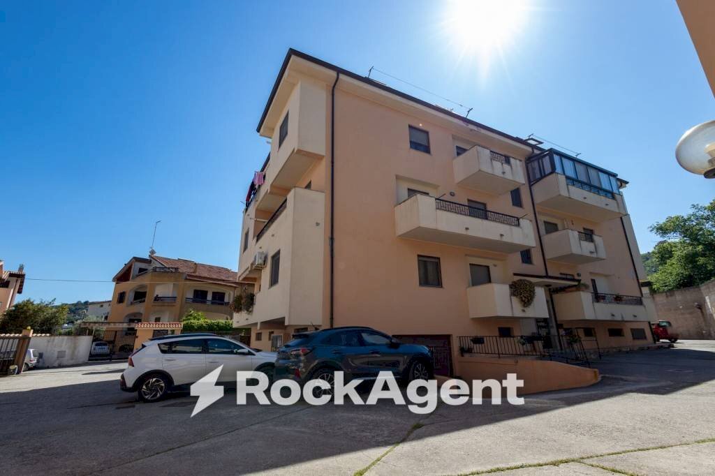 Facciata - Attico via Benedetto Musolino, 50, Catanzaro - foto 2