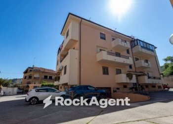 Facciata - Attico via Benedetto Musolino, 50, Catanzaro - foto 2