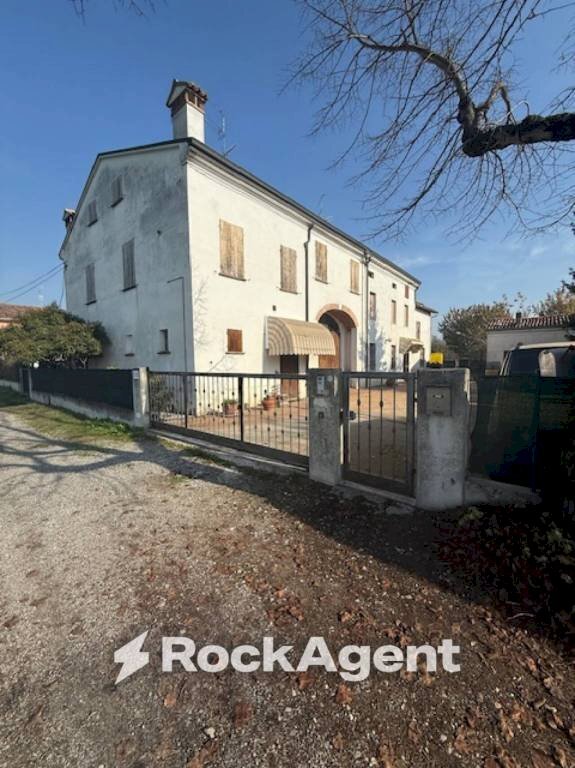 Zona - Apartment Viottolo Ex Scuole, 1, Gualtieri - photo 1