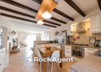 Cucina - Three-room apartment via Campenave, 76, Genova (neighborhood Voltri) - photo 2