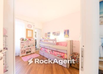 Camera da letto - Three-room apartment via Campenave, 76, Genova (neighborhood Voltri) - photo 7