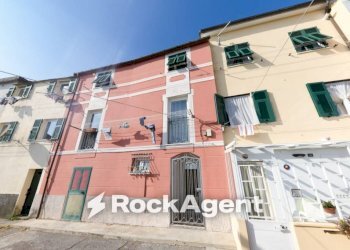 Facciata - Trilocale via Campenave, 76, Genova (zona Voltri) - foto 27