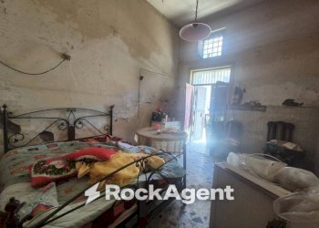 Cantina - Negozio via Barbazzano, 76, Pagani - foto 3