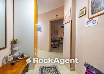 Corridoio - Four-room apartment via Sirleto, Catanzaro - photo 11