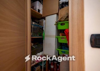 Ripostiglio - Four-room apartment via Sirleto, Catanzaro - photo 18