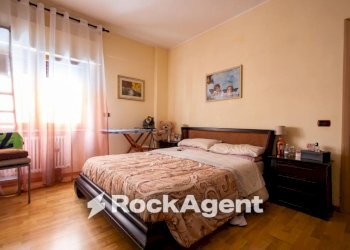 Camera da letto - Four-room apartment via Sirleto, Catanzaro - photo 20