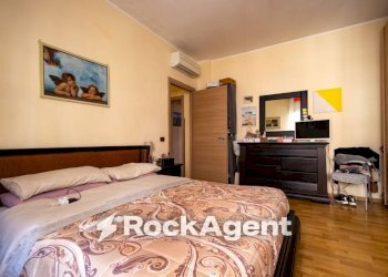 Camera da letto - Four-room apartment via Sirleto, Catanzaro - photo 21