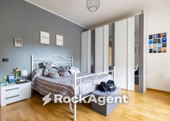Camera da letto - Four-room apartment via Sirleto, Catanzaro - photo 26