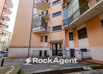 Cortile interno - Four-room apartment via Sirleto, Catanzaro - photo 36