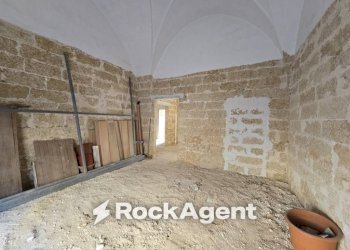 Magazzino - Four-room apartment via F. Crispi 108, Taurisano - photo 5