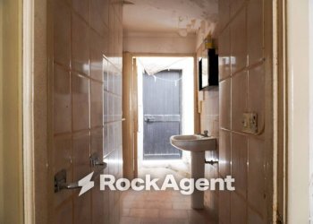 Corridoio - Casa indipendente via Lelio Vincenti, Carpignano Salentino - foto 14