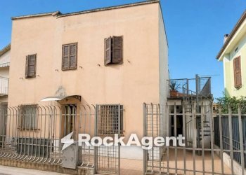 Facciata - Apartment via Raffaello Sanzio, 106, Senigallia - photo 32