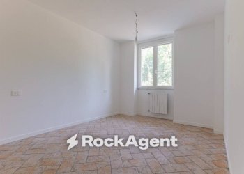 Camera da letto - Bilocale via San Pedrino, 13, Vignate - foto 10