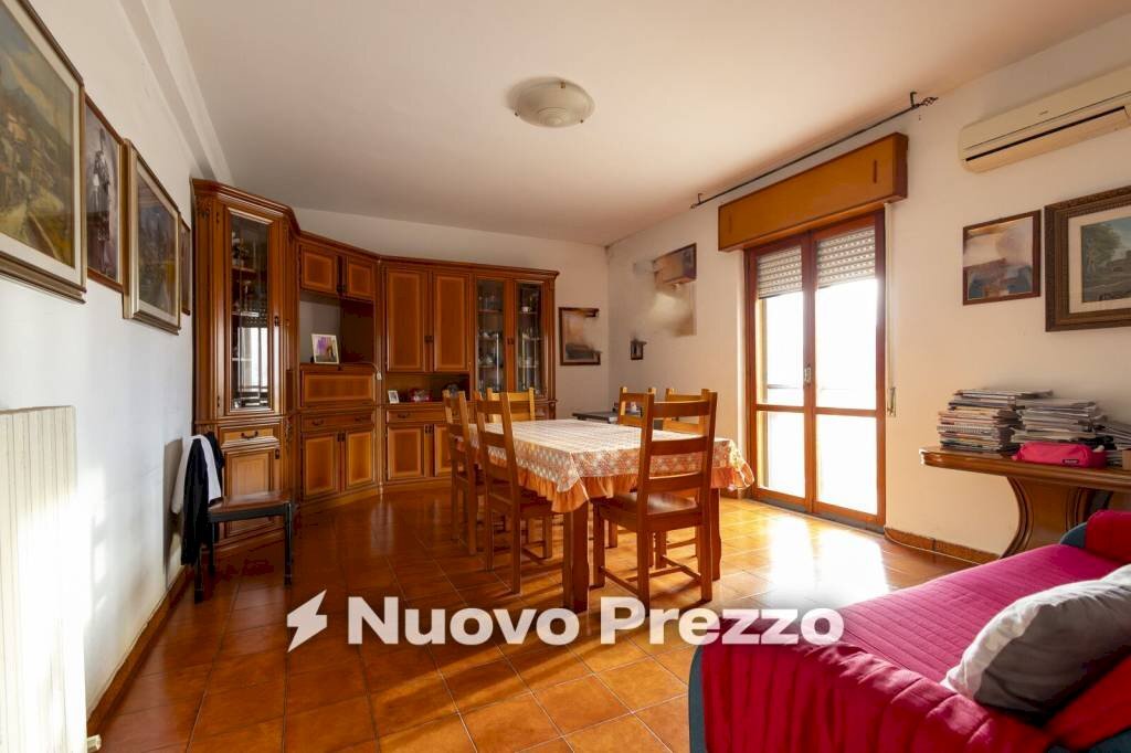 Salone - Four-room apartment viale Cassiodoro, 279, Catanzaro - photo 1