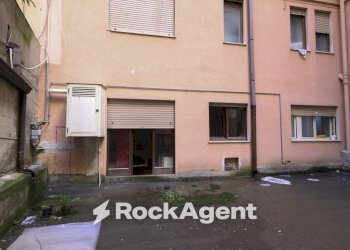 Facciata - Office via Edmondo Buccarelli, 4, Catanzaro - photo 10
