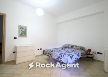 Camera da letto - Office via Edmondo Buccarelli, 4, Catanzaro - photo 13