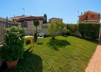 Giardino - Bilocale via Gaspare Oliverio, Roma (zona Lido di Ostia) - foto 18