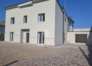 Portion of a house Via della Repubblica, Lagosanto - photo 1