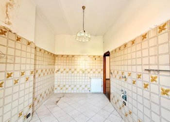 Apartment Via Vittorio Leonardi, Genova (neighborhood Borzoli) - photo 9
