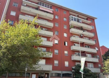 Three-room apartment Via Appennini, Milano (neighborhood Gallaratese) - photo 1