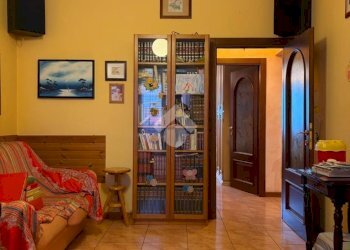Three-room apartment Via Appennini, Milano (neighborhood Gallaratese) - photo 22
