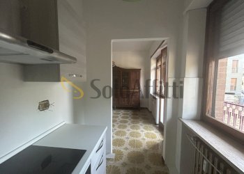 SOGGIORNO CON CUCINA 2 - Appartamento Via Gottardo 245, Torino (zona Regio Parco) - foto 14