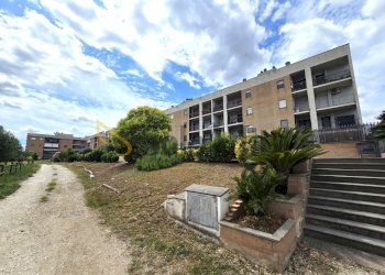 16 - Two-room apartment Via Madre Teresa Napoli 12, Roma (neighborhood Colle Degli Abeti) - photo 16
