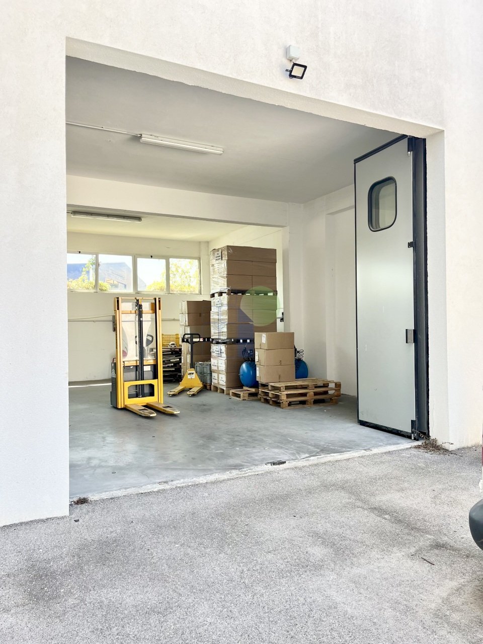 ingresso - Commercial Premises Via Aurelio Nicolodi 46, Livorno - photo 2