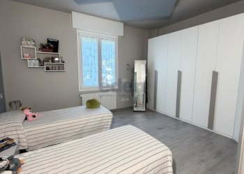 CAMERA 2 - Four-room apartment Via Severino Fabriani 86, Modena (neighborhood Circoscrizione 1) - photo 24