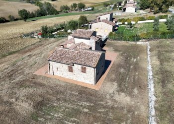 DJI_20251007122241_0284_D.JPG - Casale Vocabolo San Quirico, Avigliano Umbro - photo 8